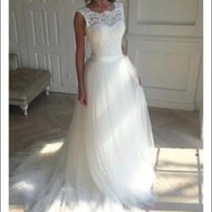 Hebeos wedding dress size 2 never worn